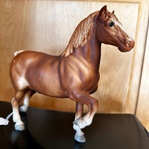Vintage Breyer Traditional #94 Belgian Draft Horse with Docked Tail and Ribbon
